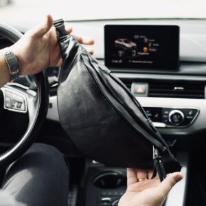 Бананка мужская Skill Dark черная