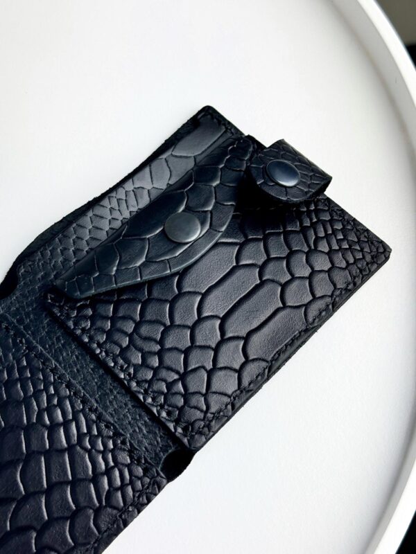 Кошелек бифолд мужской Skill тиснение питон черный