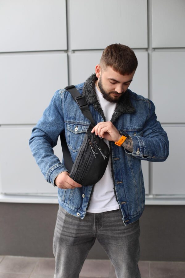 Бананка чоловіча Skill Two Line чорна