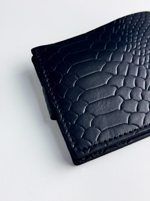 Кошелек бифолд мужской Skill тиснение питон черный