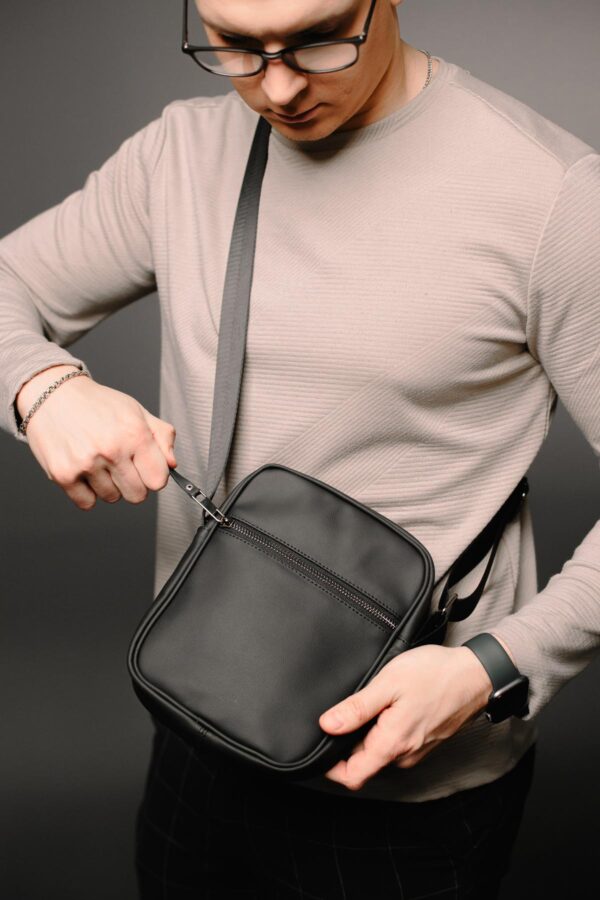 Сумка месенджер чоловіча Skill Light чорна