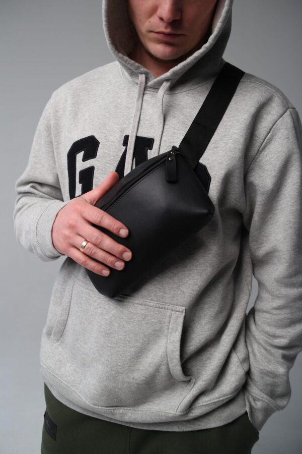 Бананка чоловіча Skill прямокутна чорна