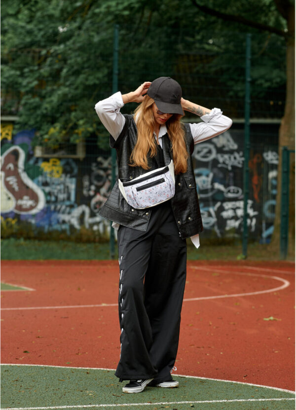 Бананка женская Sambag Tirso Max с принтом белая