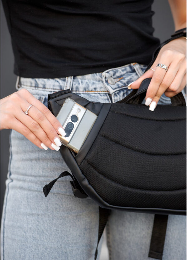 Сумка-бананка жіноча Sambag Dynamicdart чорна