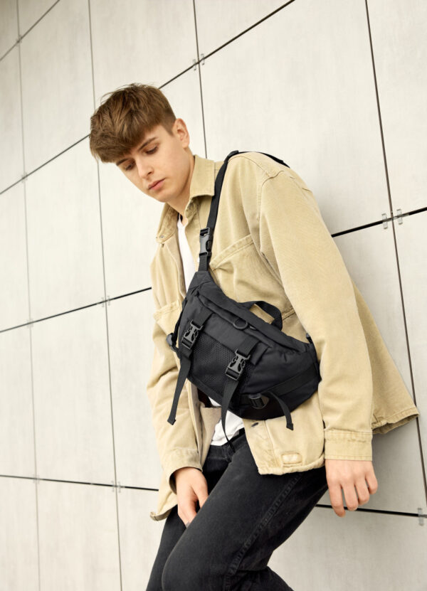 Сумка-бананка мужская Sambag Dynamicdart тканевая черная