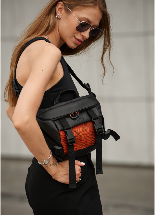 Сумка-бананка женская Sambag Dynamicdart черная с оранжевым