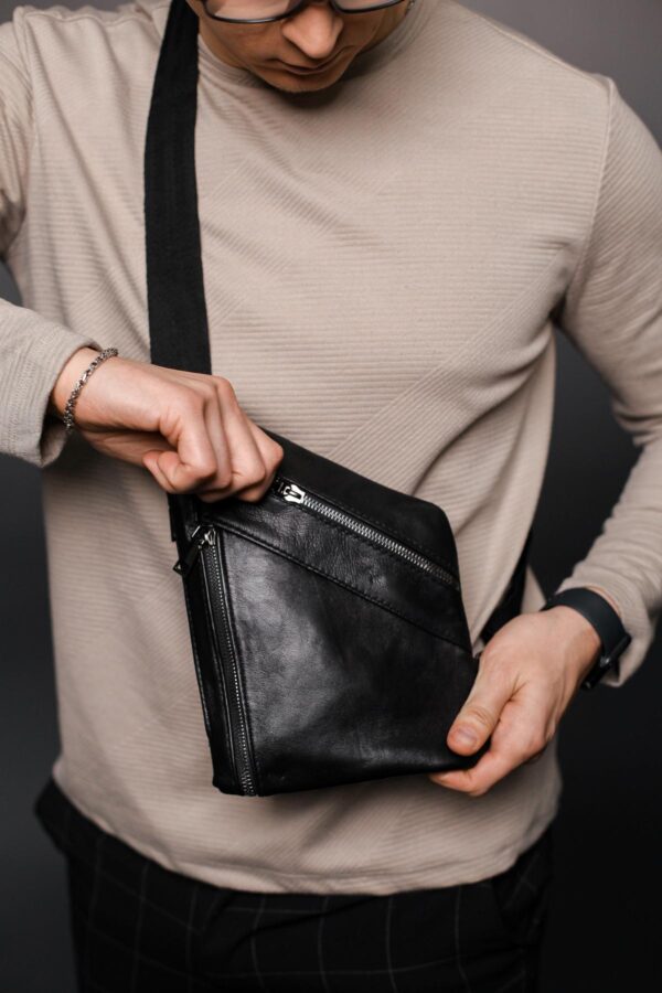 Сумка слінг чоловіча Skill чорна