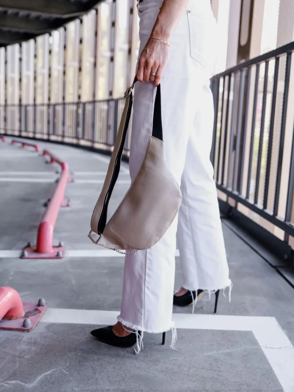 Бананка женская Miros Sorrento бежевая