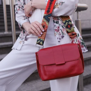 Ð¡ÑÐ¼ÐºÐ° Ð¶ÐµÐ½ÑÐºÐ°Ñ ÐºÑÐ¾ÑÑ-Ð±Ð¾Ð´Ð¸ Miros ÐÐ°ÑÐ¾ÐºÐºÐ¾ ÐºÑÐ°ÑÐ½Ð°Ñ