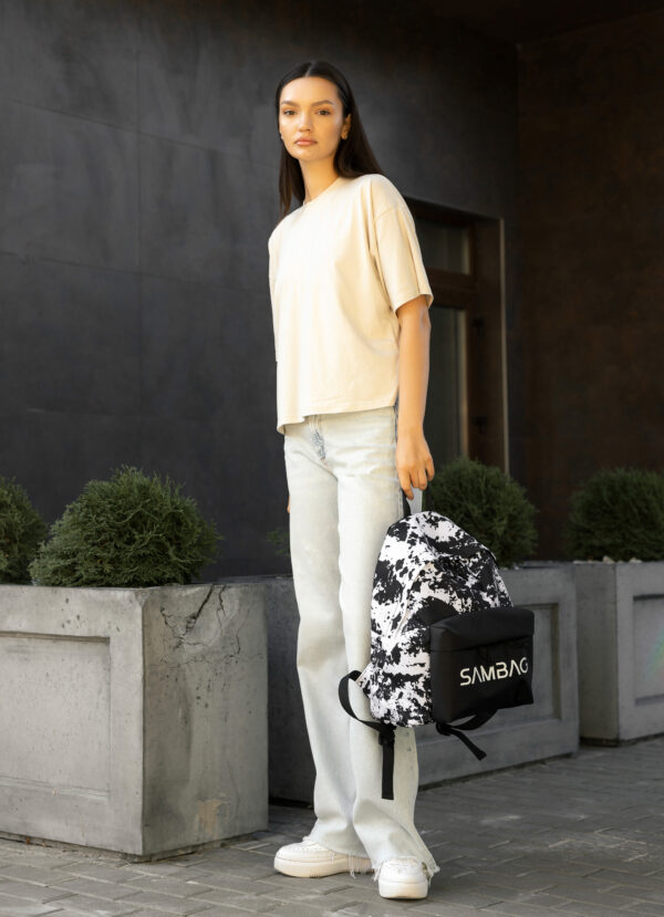 Женский рюкзак Sambag Active с принтом черный с белым