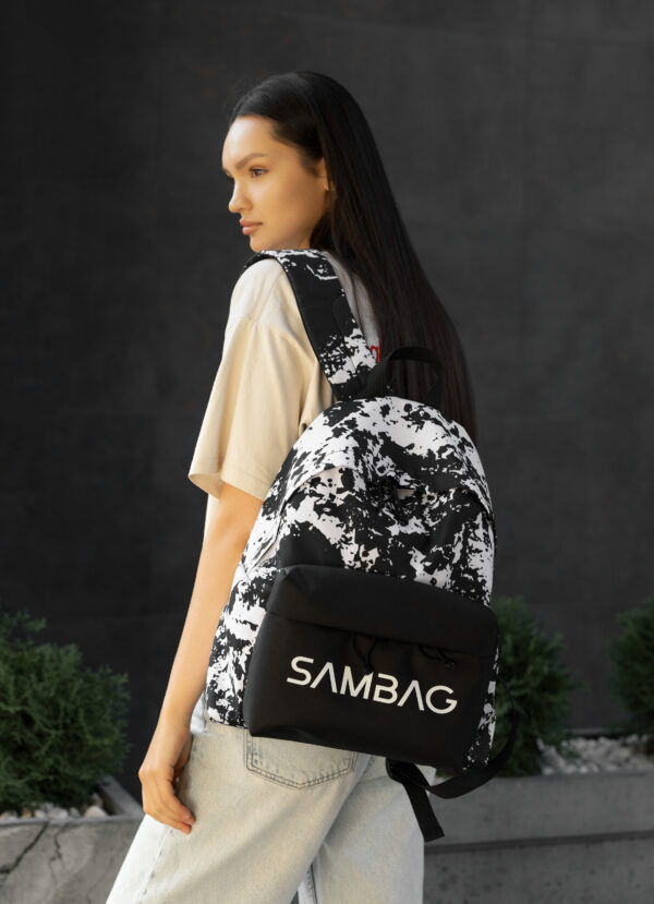 Женский рюкзак Sambag Active с принтом черный с белым