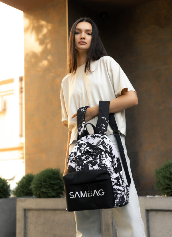 Женский рюкзак Sambag Active с принтом черный с белым