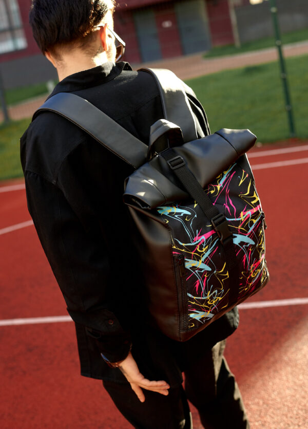Рюкзак роллтоп чоловічий Sambag RollTop LZT чорний з принтом