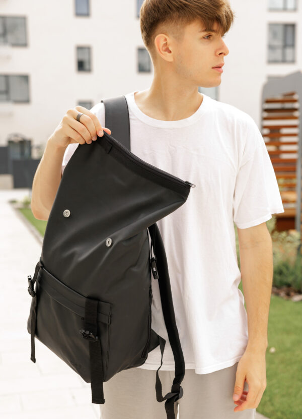 Рюкзак чоловічий Sambag RollTop Milton чорний