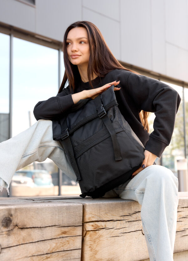 Женский рюкзак роллтоп Sambag RollTop Milton тканевый черный