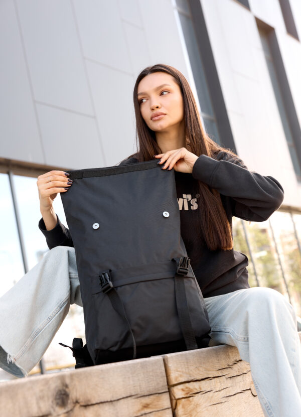 Женский рюкзак роллтоп Sambag RollTop Milton тканевый черный