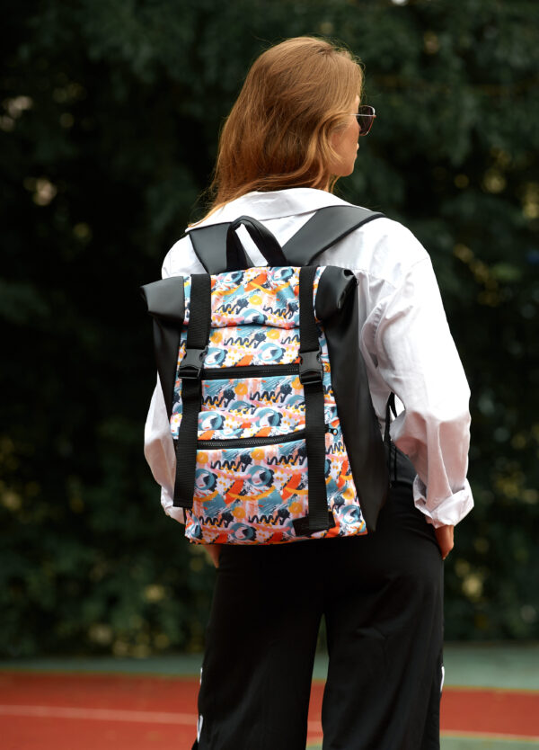 Женский рюкзак роллтоп для ноутбука Sambag RollTop черный с принтом