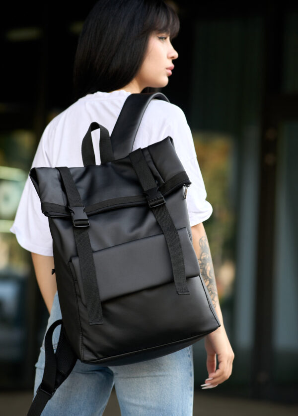 Рюкзак жіночий Sambag RollTop Milton чорний
