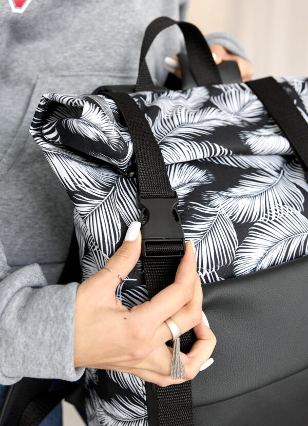 Рюкзак роллтоп жіночий RollTop Milton чорний з принтом