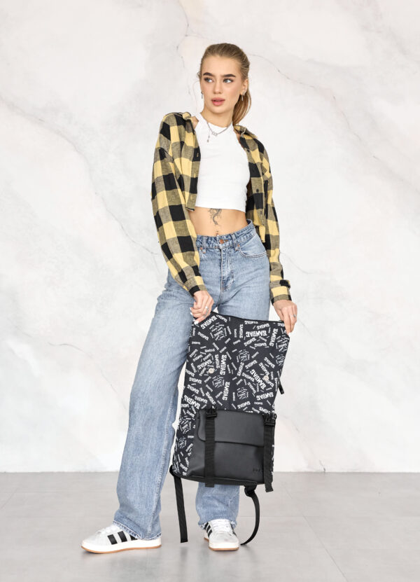 Женский рюкзак роллтоп RollTop Milton черный с принтом