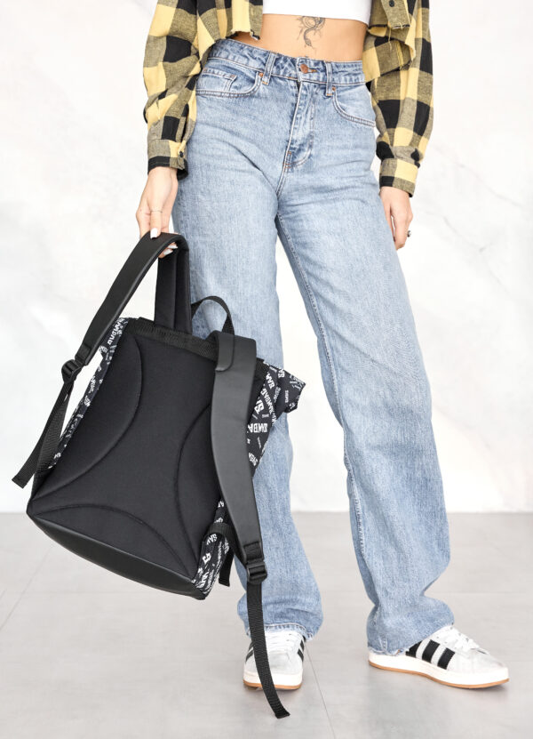 Женский рюкзак роллтоп RollTop Milton черный с принтом