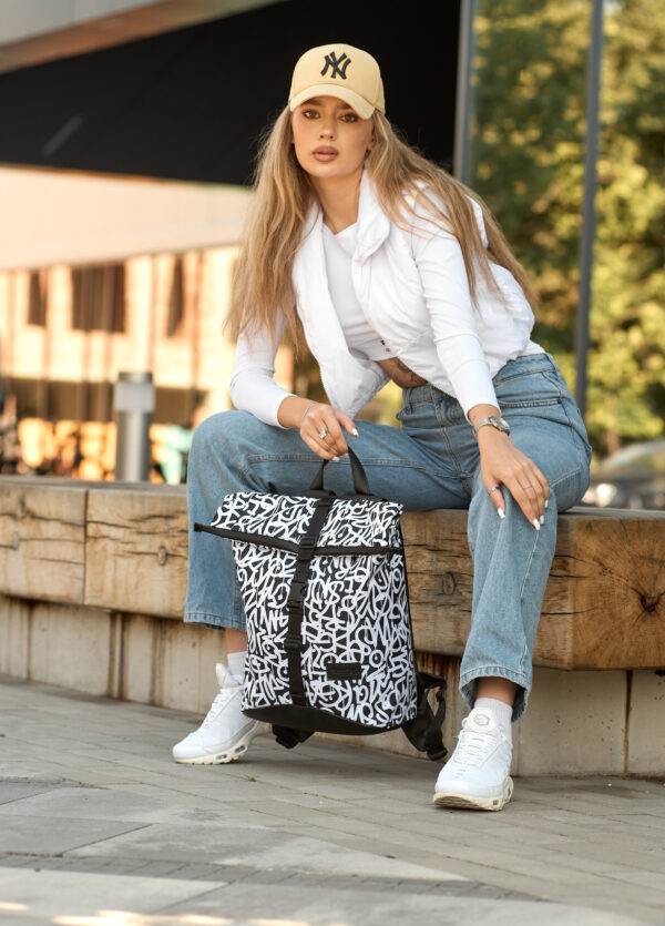 Рюкзак роллтоп жіночий Sambag RollTop KZN принт білий з чорним