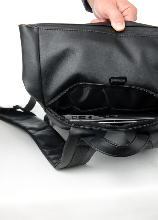 Женский рюкзак роллтоп Sambag RollTop MQN черный с серебряным