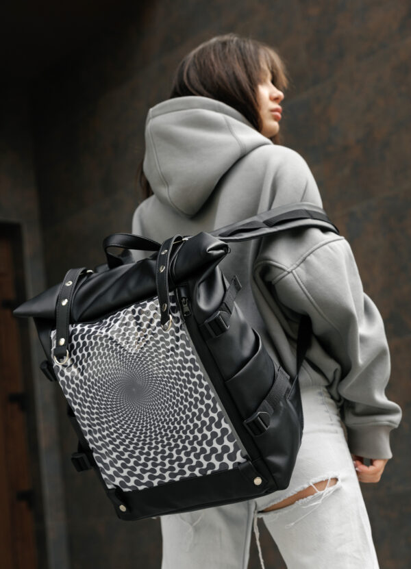 Женский рюкзак Sambag RollTop Hacking черный с принтом