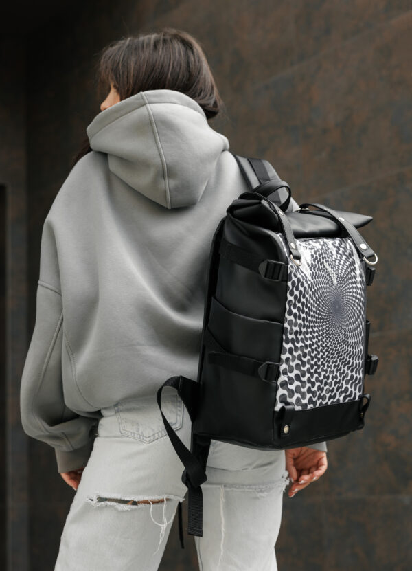 Женский рюкзак Sambag RollTop Hacking черный с принтом