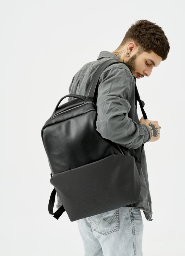 Мужской рюкзак Sambag Zard Dart черный с перфорацией