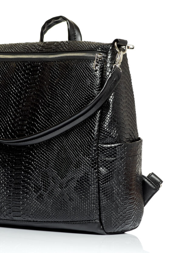 Женский рюкзак-сумка Sambag Trinity крокодил черный