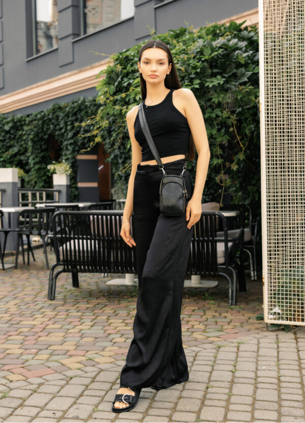 Сумка для телефону жіноча Sambag крокодил чорна