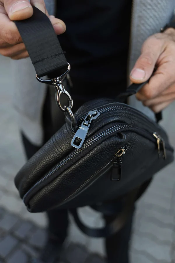 Мессенджер мужской прямоугольный Miros Невада черный