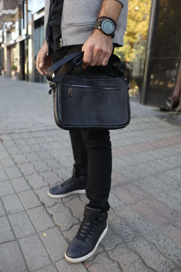 Мессенджер мужской прямоугольный Miros Невада черный