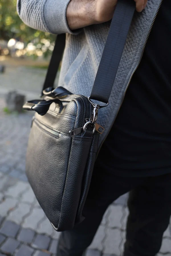 Сумка для ноутбука кожаная Miros Мюнхен черная