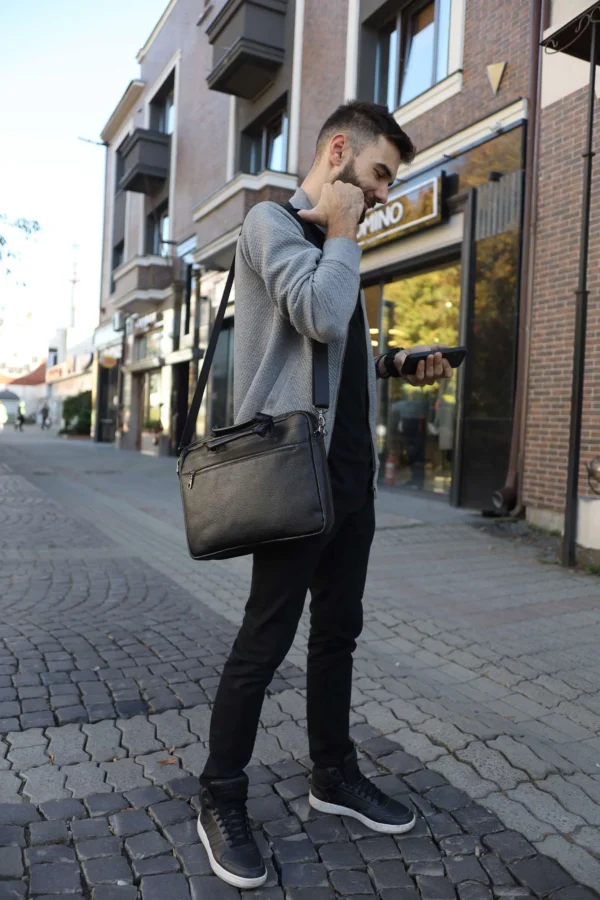 Сумка для ноутбука кожаная Miros Мюнхен черная