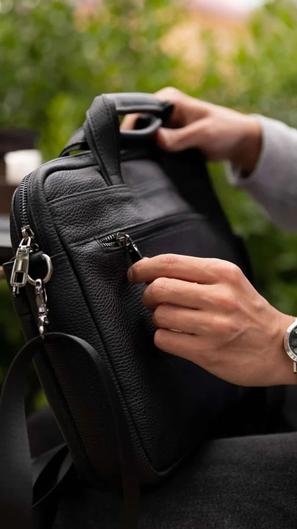 Сумка для ноутбука кожаная Miros Мюнхен черная