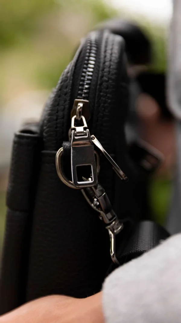 Сумка для ноутбука кожаная Miros Мюнхен черная