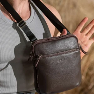 Ð¡ÑÐ¼ÐºÐ° Ð¼ÑÐ¶ÑÐºÐ°Ñ Ð¼ÐµÑÑÐµÐ½Ð´Ð¶ÐµÑ Miros ÐÐ½ÑÐ²ÐµÑÐ¿ÐµÐ½ ÐºÐ¾ÑÐ¸ÑÐ½ÐµÐ²Ð°Ñ