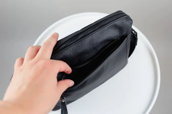 Сумка месенджер чоловіча Skill Slide прямокутна чорна