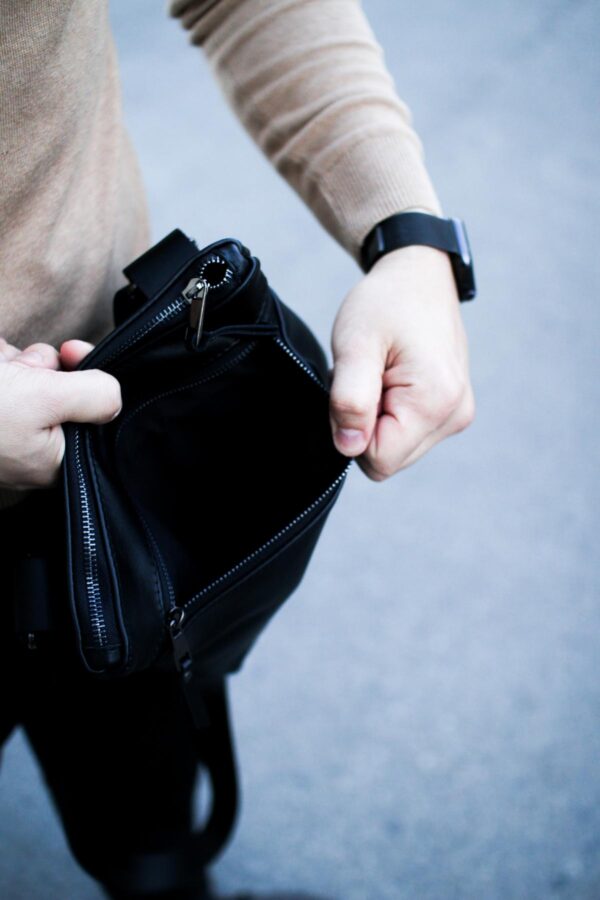 Сумка мужская месенджер Skill натуральная кожа черная