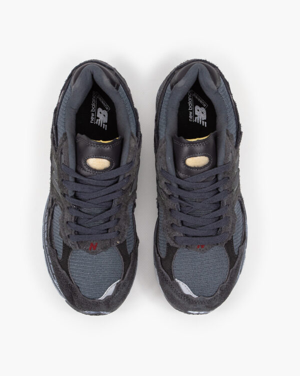 Кроссовки New Balance 2002R Protection Pack Black