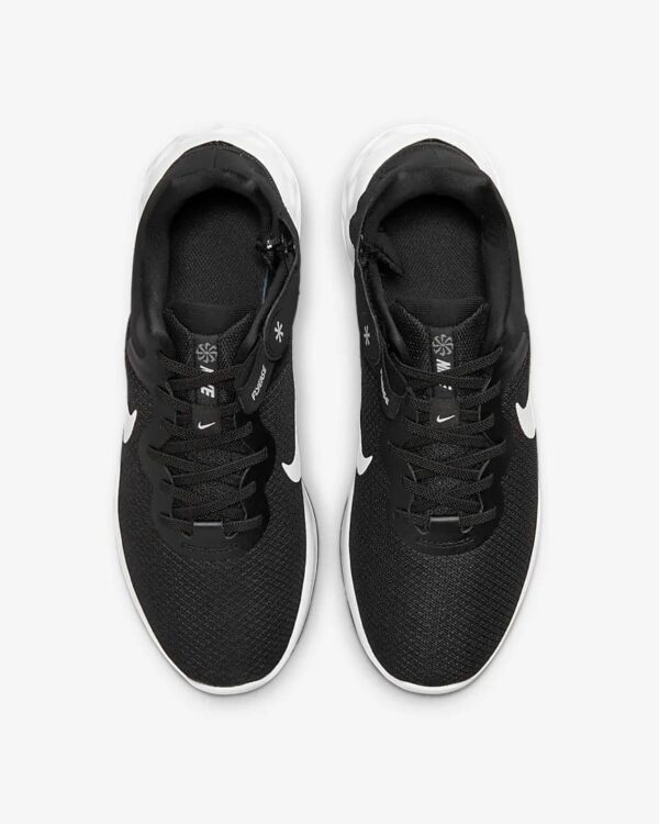 Кроссовки мужские Nike Revolution 6 Flyease Next Nature Black/White