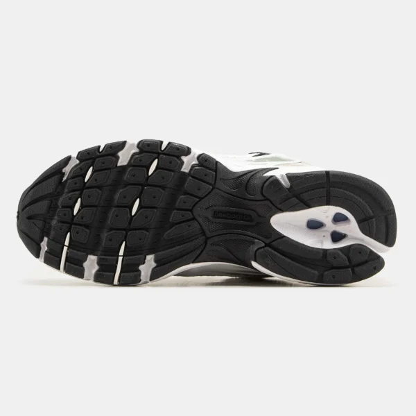 Кроссовки New Balance 530 White/Gold/Black