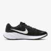Кроссовки мужские Nike Revolution 7 Black/White
