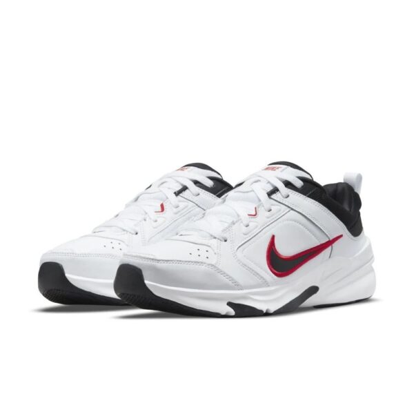 Кроссовки мужские Nike Defy All Day White/University Red