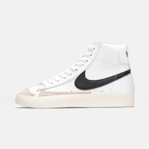 ÐÑÐ¾ÑÑÐ¾Ð²ÐºÐ¸ Nike Blazer Mid Vintage â77 White/Black
