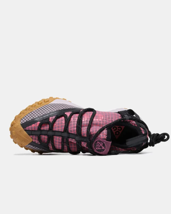 Кроссовки Nike ACG Mountain Fly Low Flash Crimson