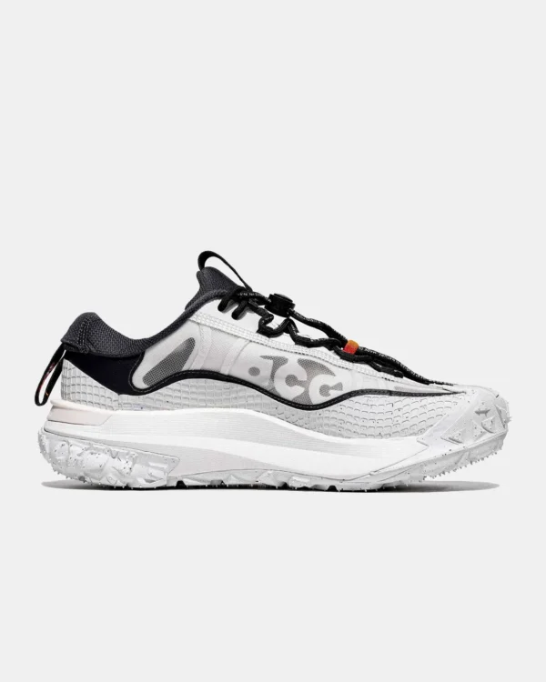 Кроссовки Nike ACG Mountain Fly 2 Low White Bright Mandarin