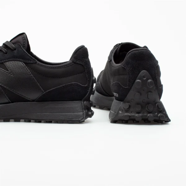 Кроссовки New Balance 327 Triple Black